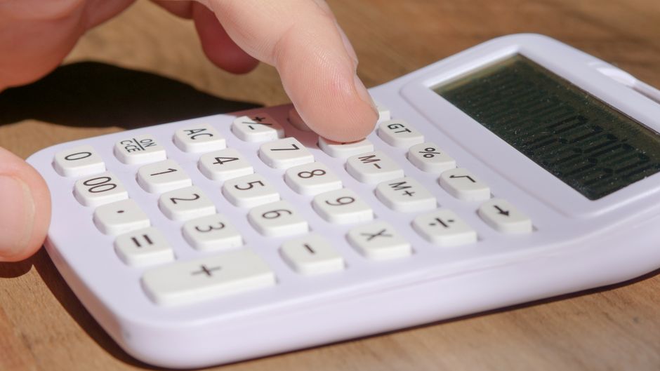 Net Worth Calculator: Calculate Your Assets, Liabilities, and Financial Position