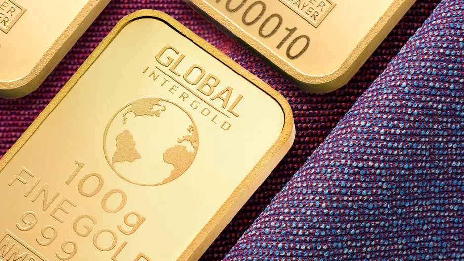 Commodities Trading Explained: Gold, Oil, and More
