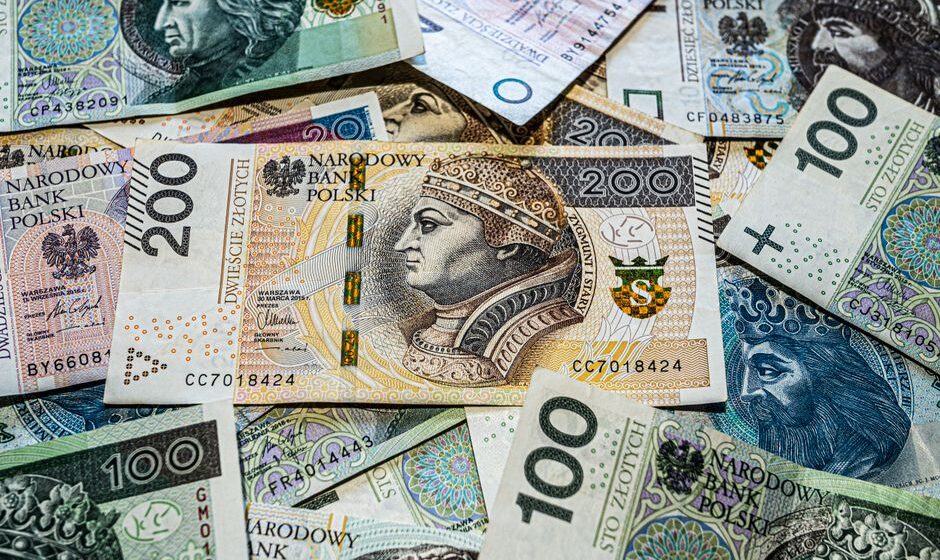 Gross Income Meaning: Calculation, Examples & Net Comparison Gross Income Meaning: Definition, Examples, Calculation, and Net Income Compared